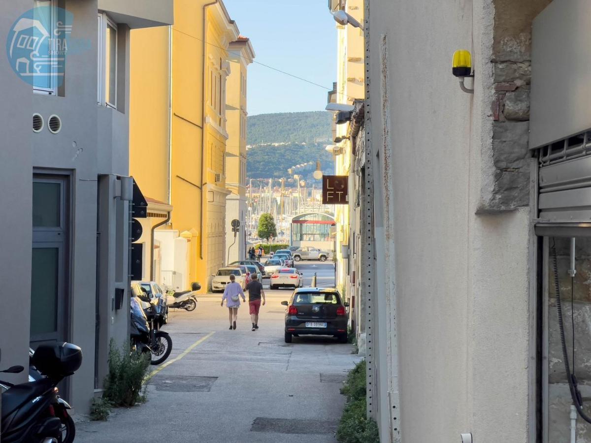Economo B1 Tirabora Short Rent Appartement