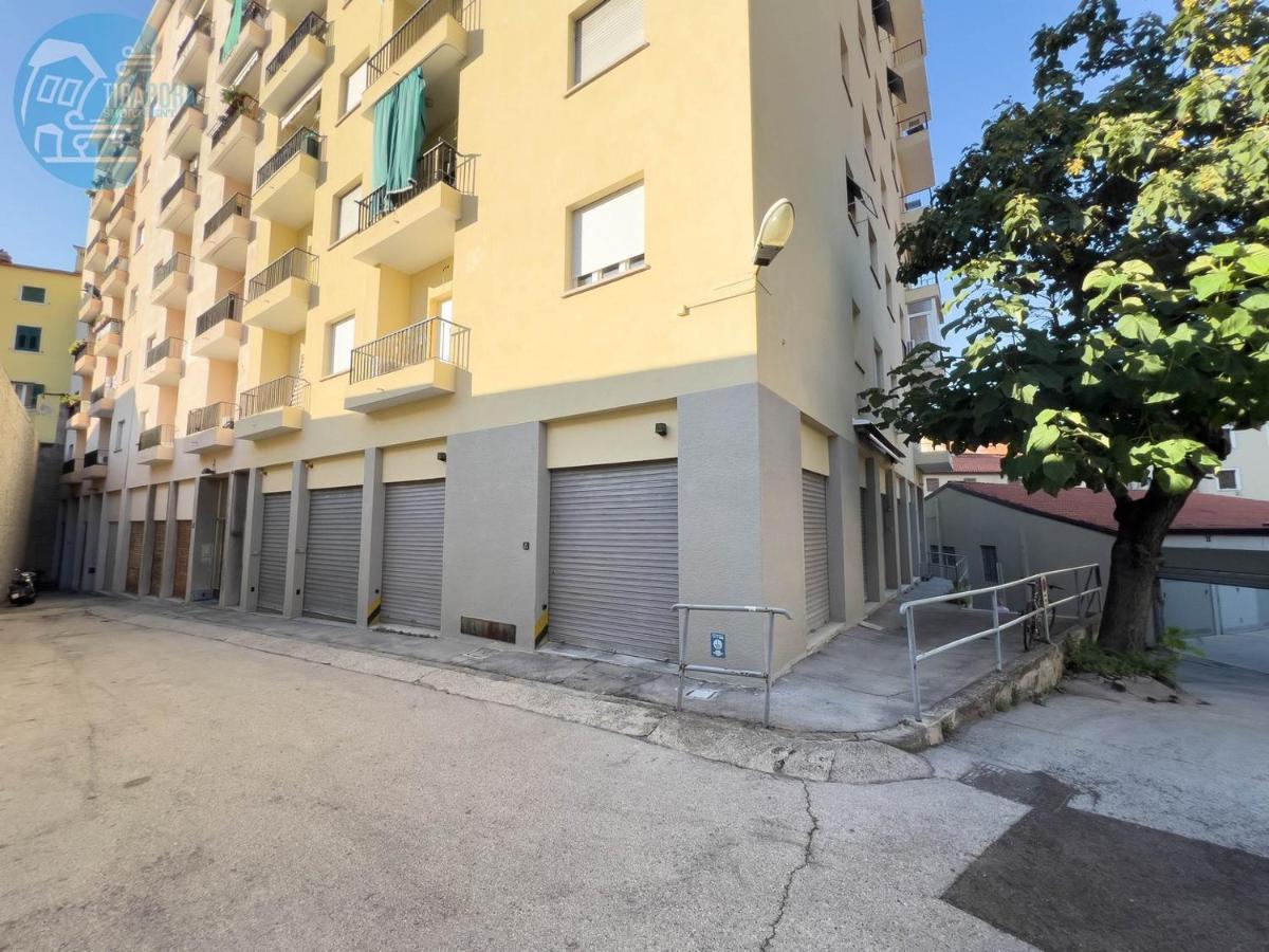 Economo B1 Tirabora Short Rent Appartement *