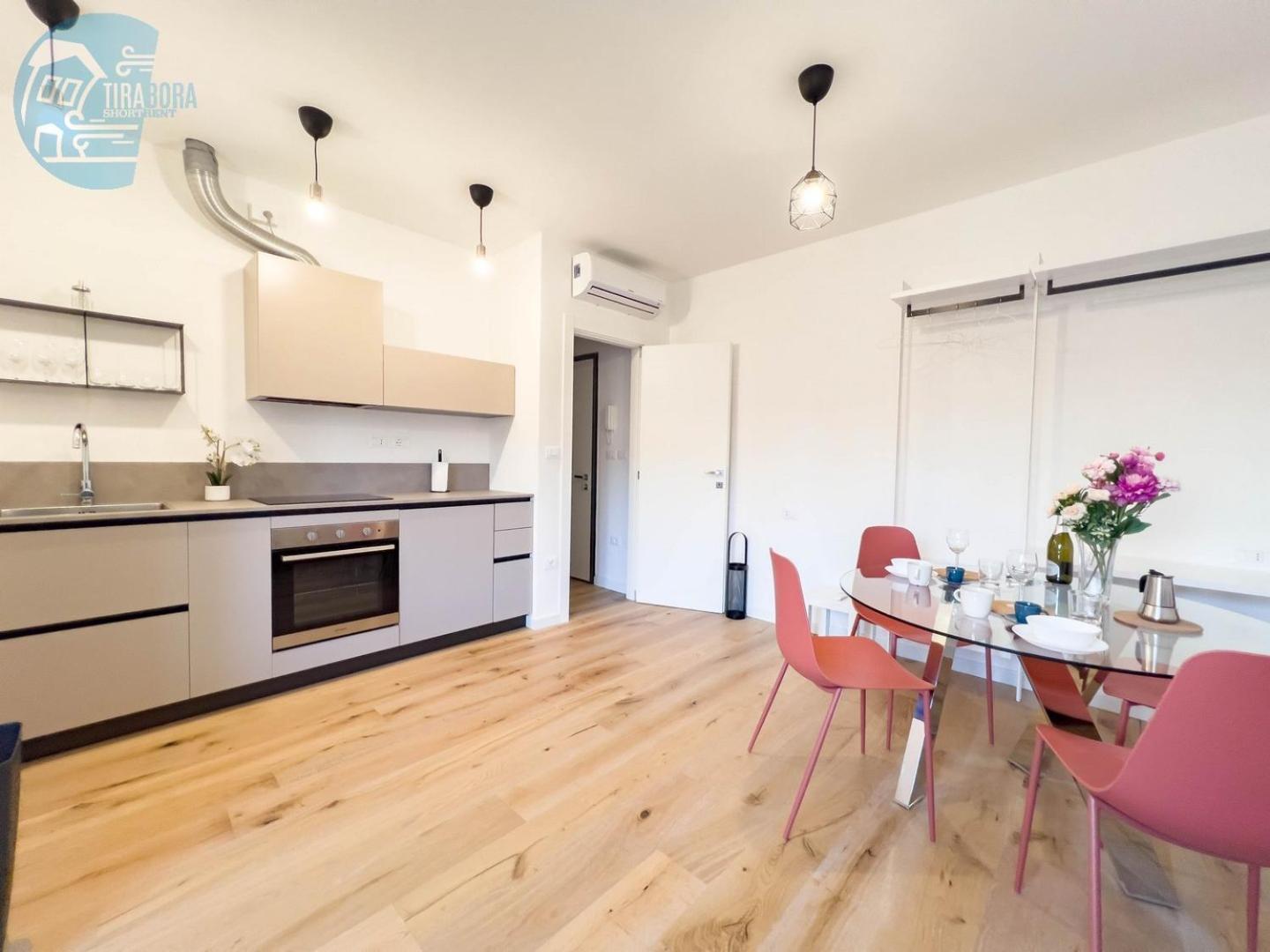 Economo B1 Tirabora Short Rent Apartment Trieste