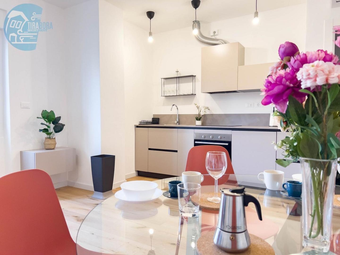 Economo B1 Tirabora Short Rent Apartment